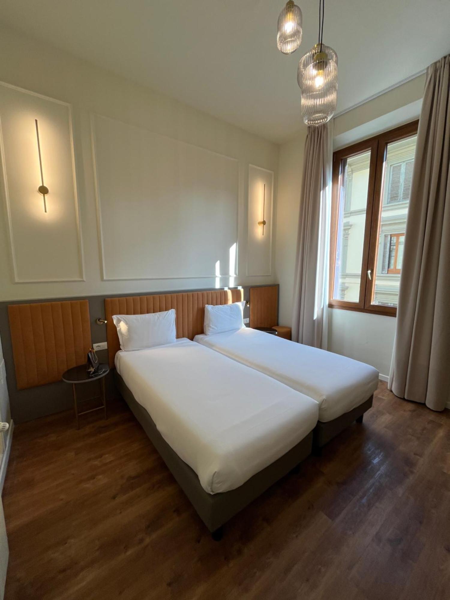 Hotel Duca D'Aosta Florence Exterior photo